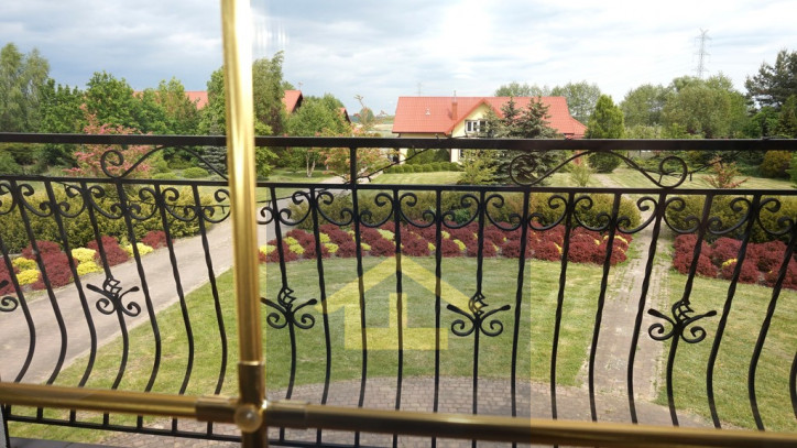 Obiekt Sprzedaż Całowanie 18