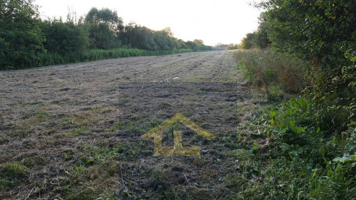 Działka Sprzedaż Nadbrzeż 4